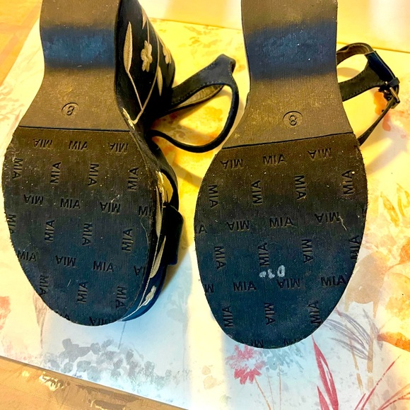 NAVY BLUE SUEDE EMBROIDERED PLATFORM SHOES W TIE BUCKLE 3”PLATFORMS N 5” HEELS - Picture 14 of 16